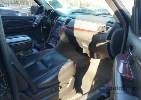 2007 Cadillac Escalade Standard from USA, damaged, VIN 1GYEC63877R340523